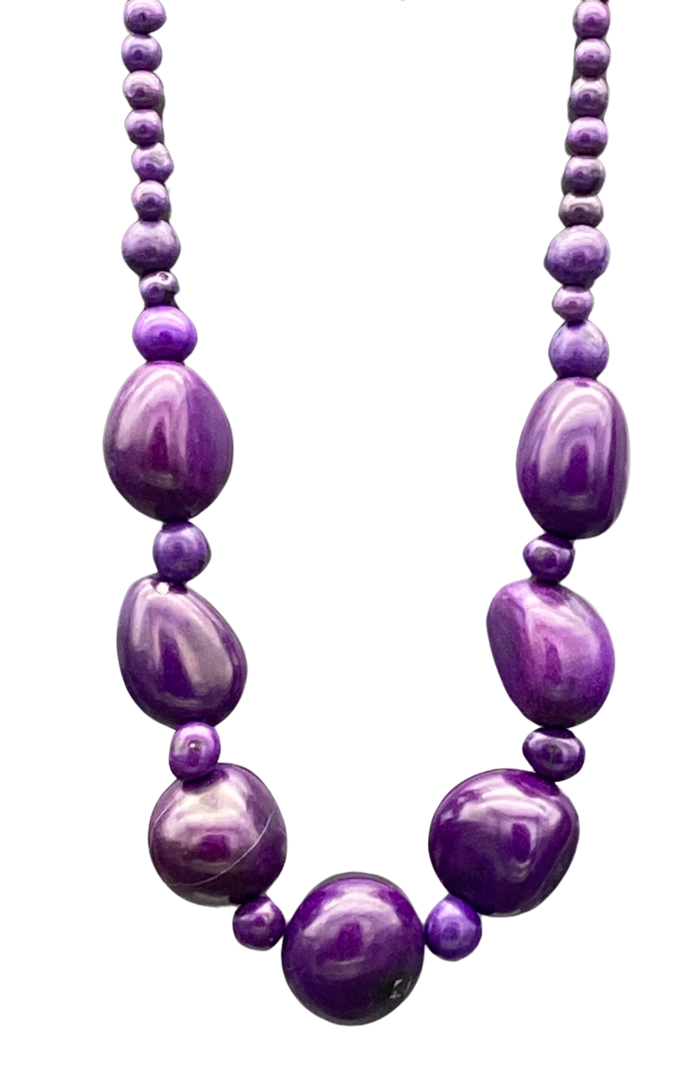 Georgeous, bold necklace made from whole tagua nuts