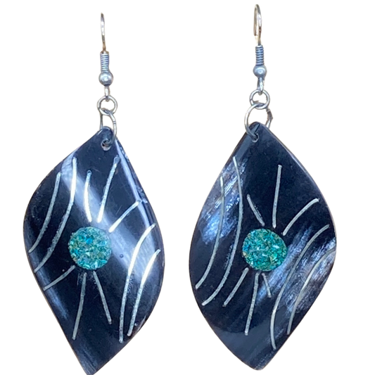 Natural horn earrings with silver inlay